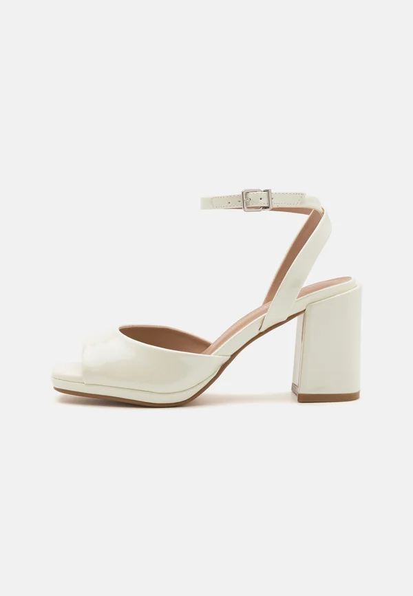 Plateausandalette - white