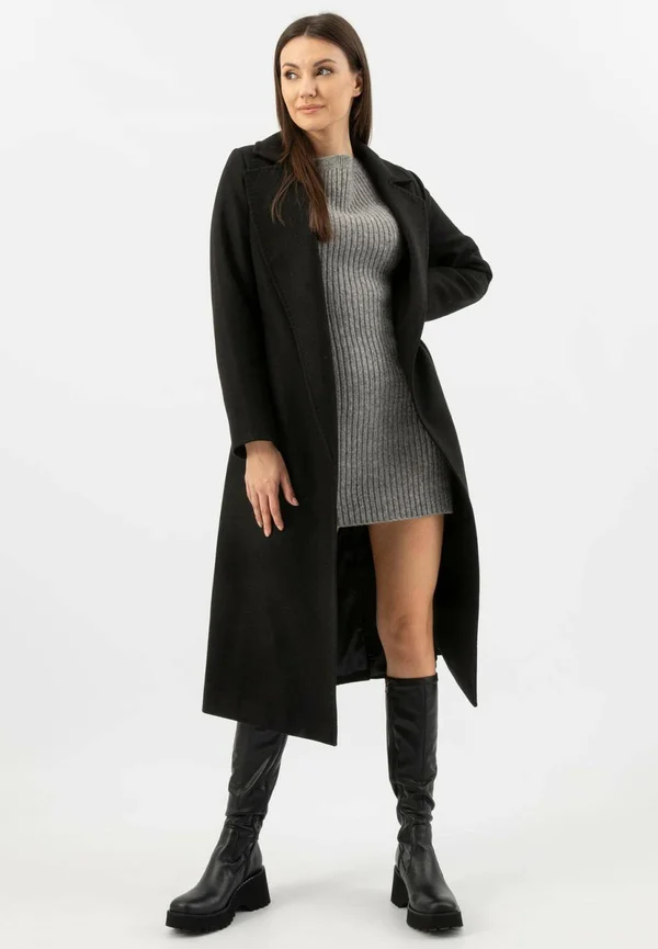 Plateaustiefel - black