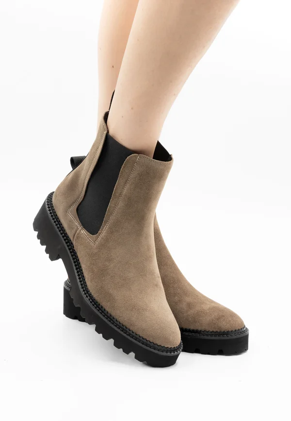 Plateaustiefelette - beige