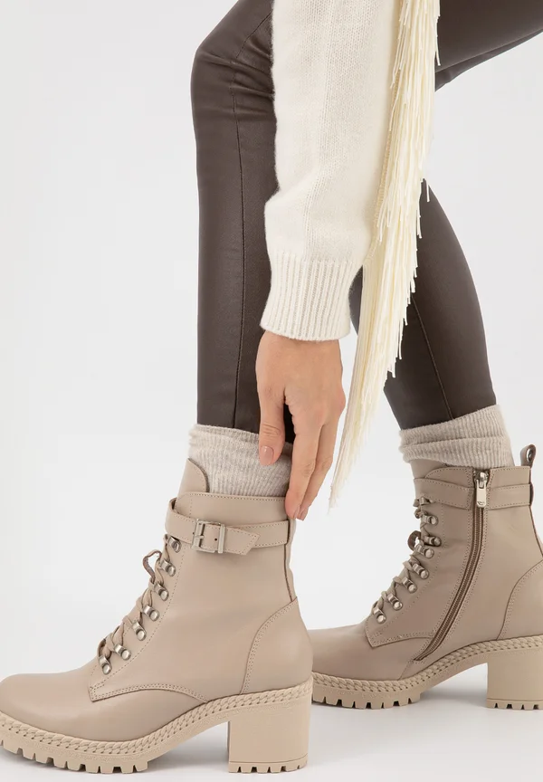 Plateaustiefelette - beige