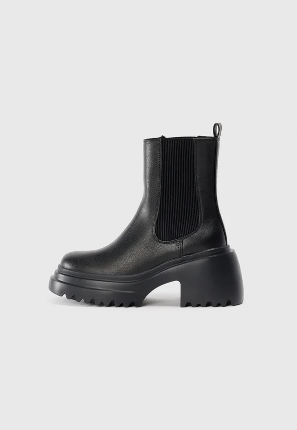 Plateaustiefelette - black
