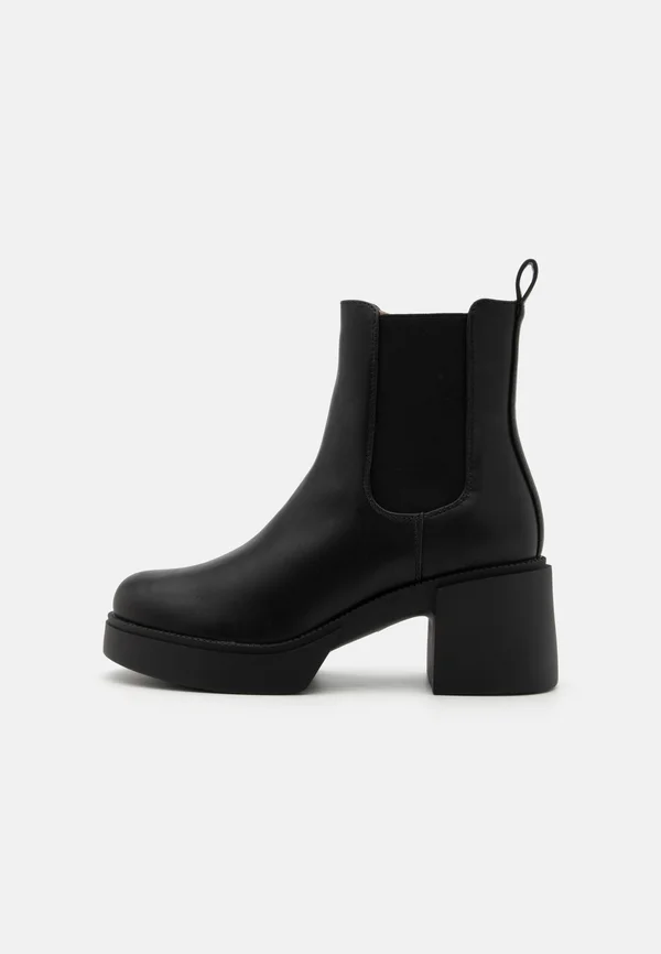 Plateaustiefelette - black