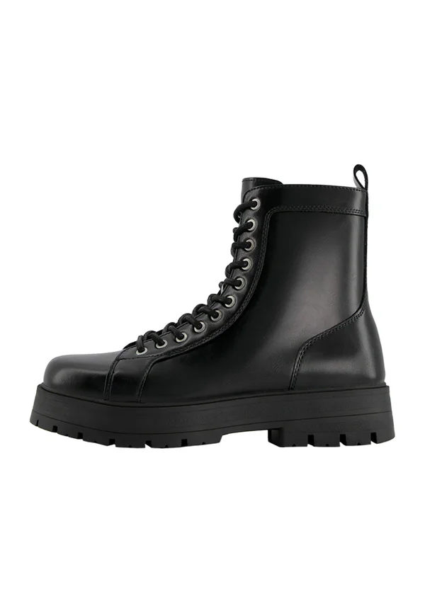 Plateaustiefelette - black