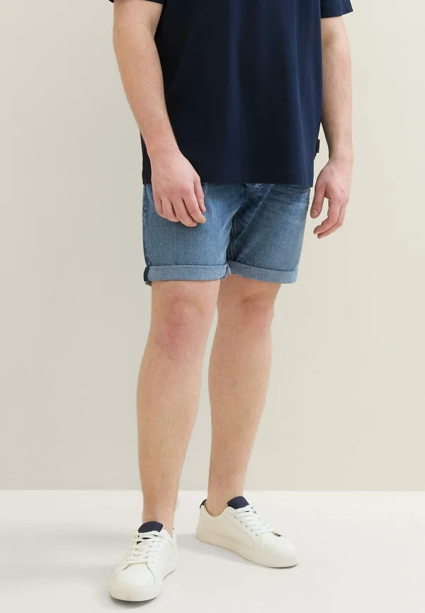 PLUS - Jeans Shorts - mid stone wash denim
