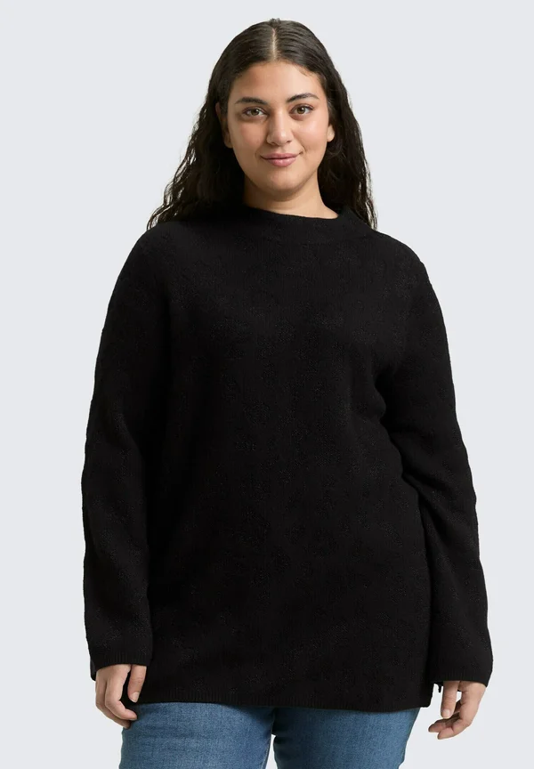 PLUS SIZE - MIT GLITZER-EFFEKT - Strickpullover - black lurex knit