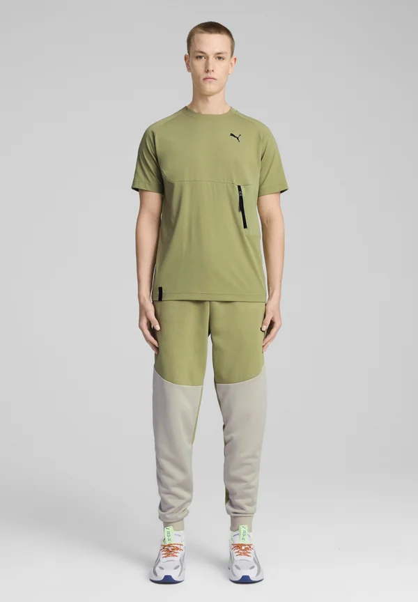 POCKET  - T-Shirt print - calming green