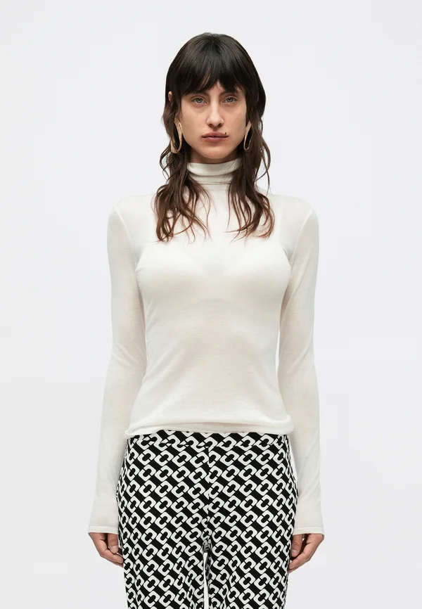 POPPY  - Strickpullover - ivory