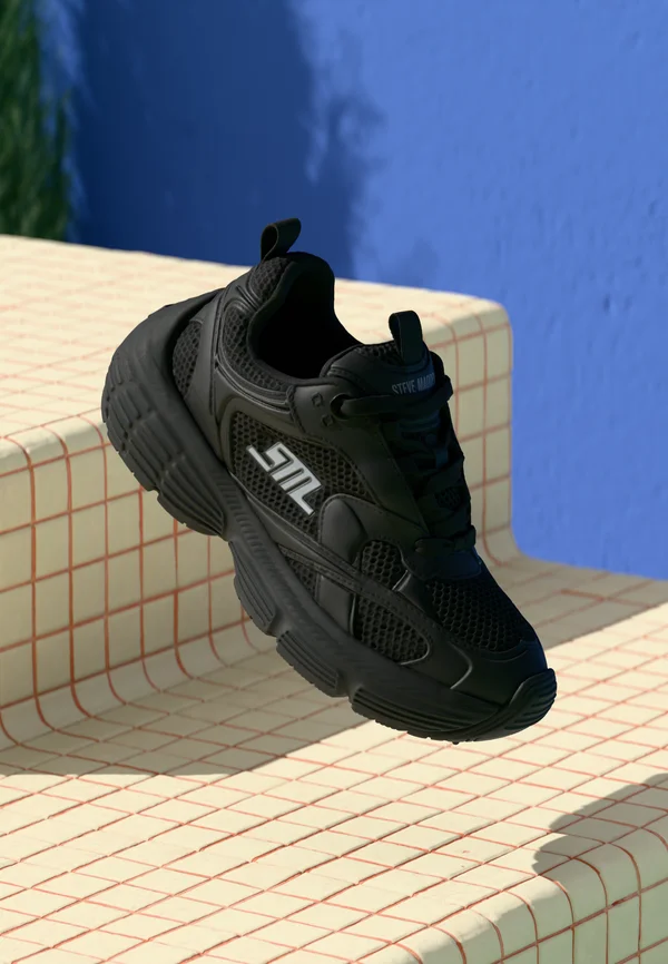 POWER 1 - Sneaker low - black