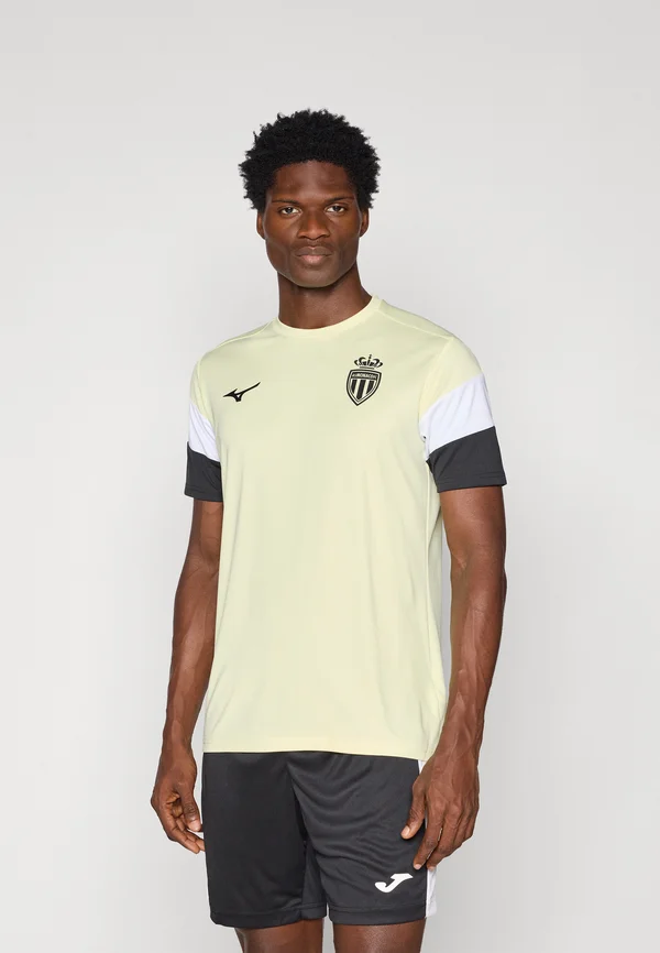 PRE MATCH MONACO  - Vereinsmannschaften - wax yellow