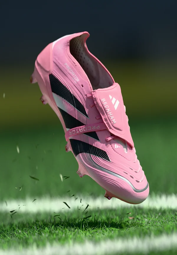 PREDATOR ELITE FOLD-OVER TONGUE FIRM GROUND FOOTBALL BOOTS - Fußballschuhe für festen Untergrund - beam pink/core black/footwear white
