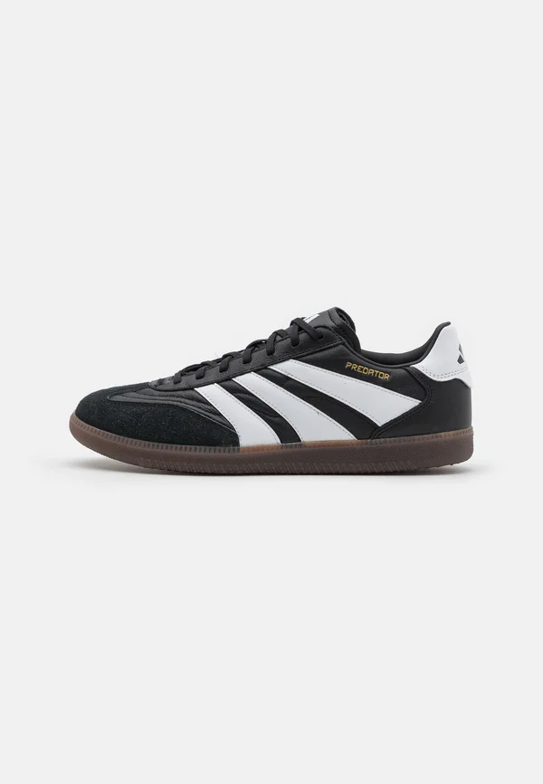 PREDATOR FREESTYLE INDOOR - Fußballschuh Halle - core black/footwear white/gold metallic