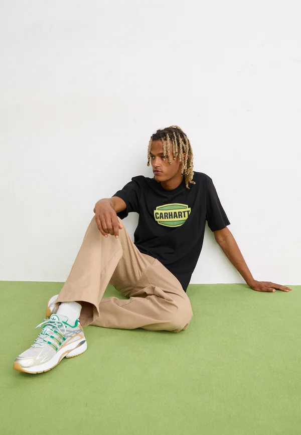 PRESS SCRIPT - T-Shirt print - black