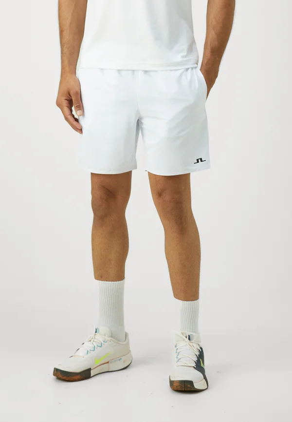PRESTON SHORTS - Kurze Sporthose - white