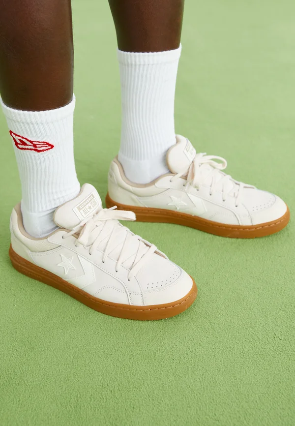 PRO BLAZE CLASSIC UNISEX - Skateschuh - light dune/honey/egret