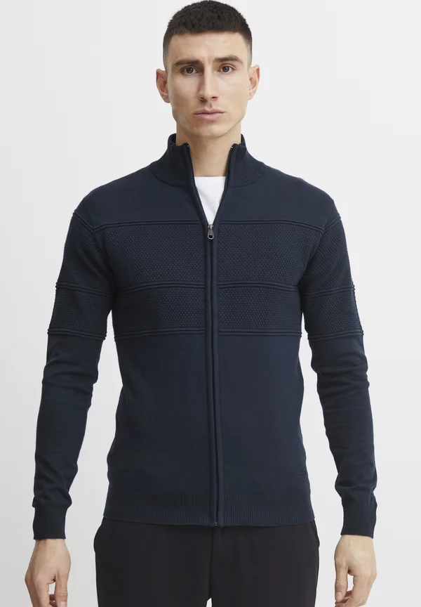 PRYannik - Strickjacke - insignia blue
