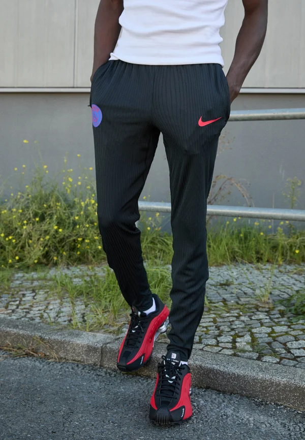 PSG MNK DFADVSTRKELT PNT KPZ3R - Jogginghose - black/hyper royal/global red