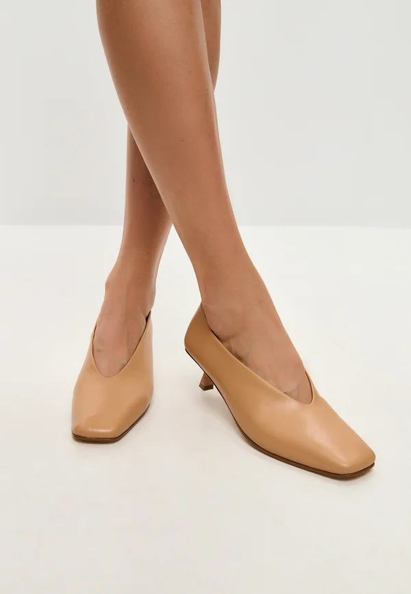 Pumps - beige