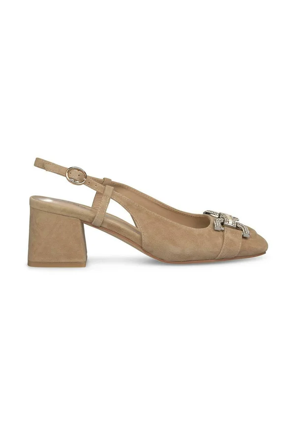 Pumps - camel
