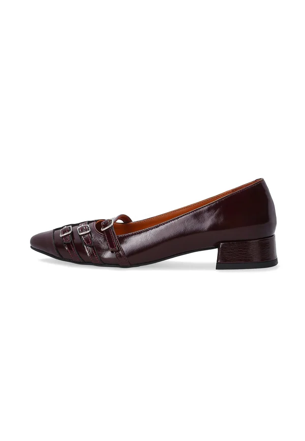 Pumps - dark red