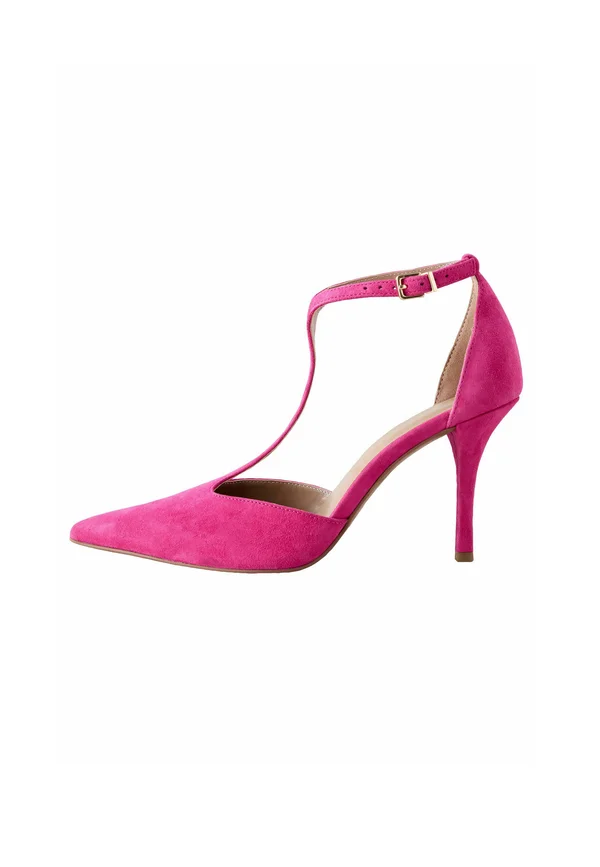 Pumps - new pink