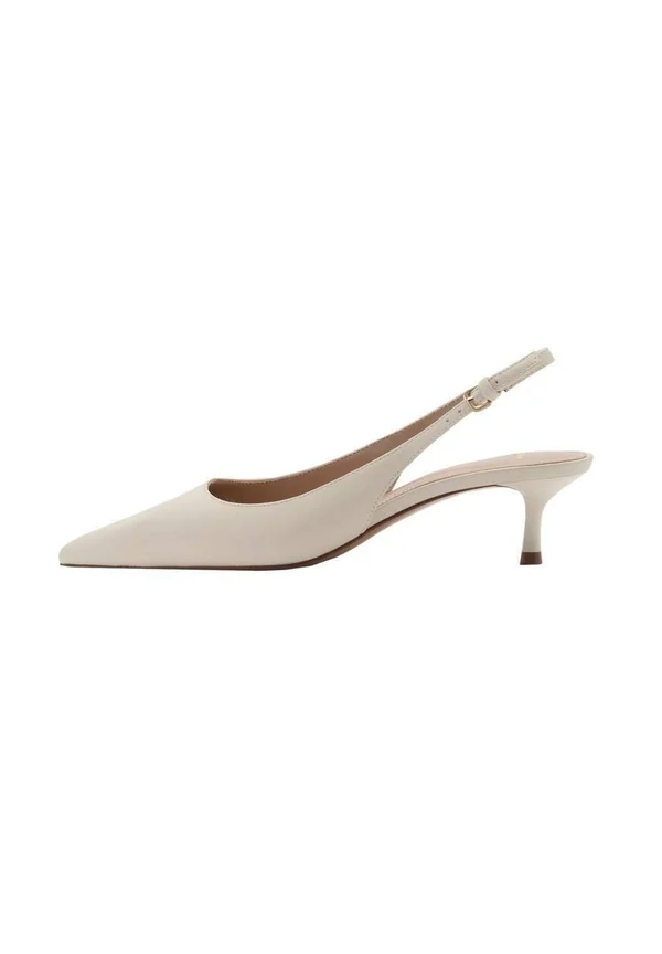 Pumps - off-white