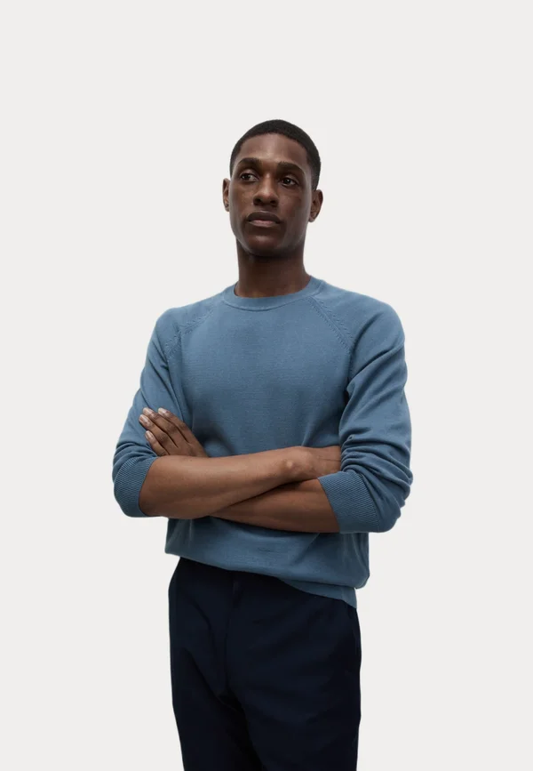 PURE CREW NECK - Strickpullover - air force blue