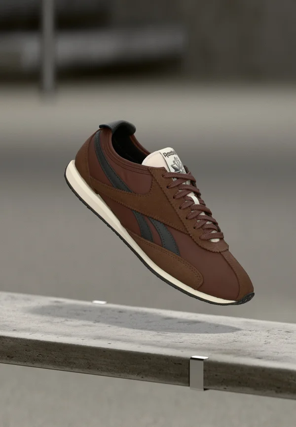R400 UNISEX - Sneaker low - campus brown/washed black
