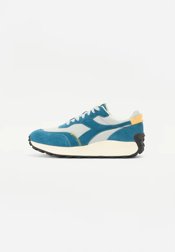 RACE UNISEX - Sneaker low - quarry/tapestry