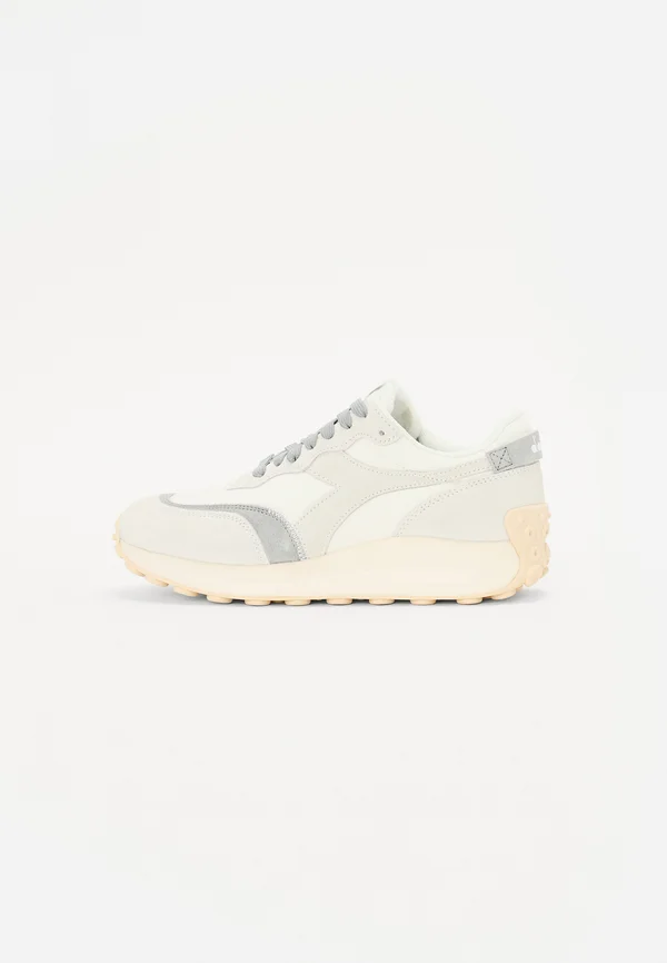 RACE UNISEX - Sneaker low - star white/limestone