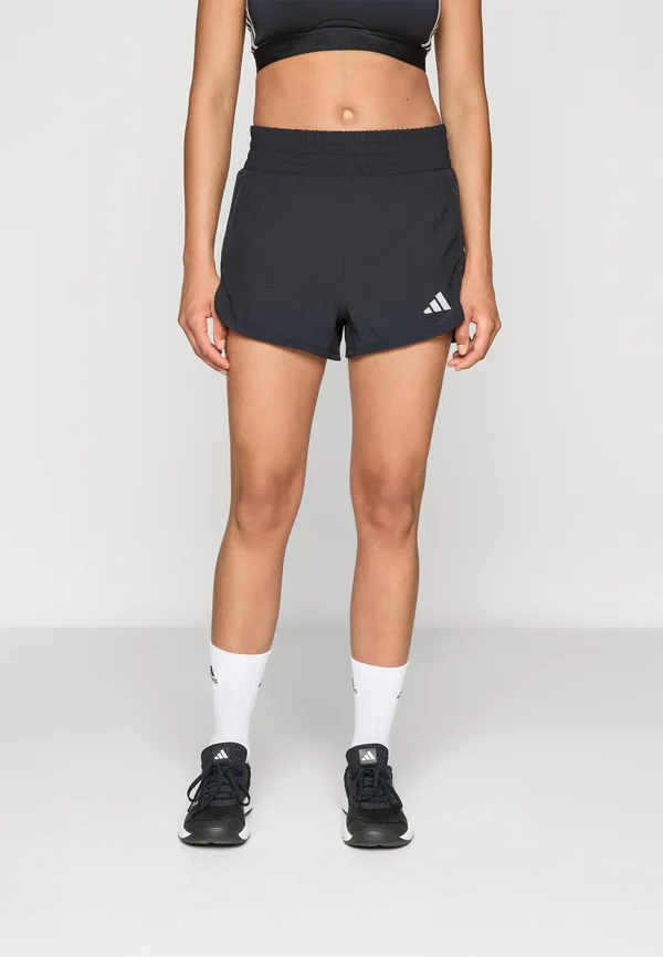 RACER PACER - Kurze Sporthose - black
