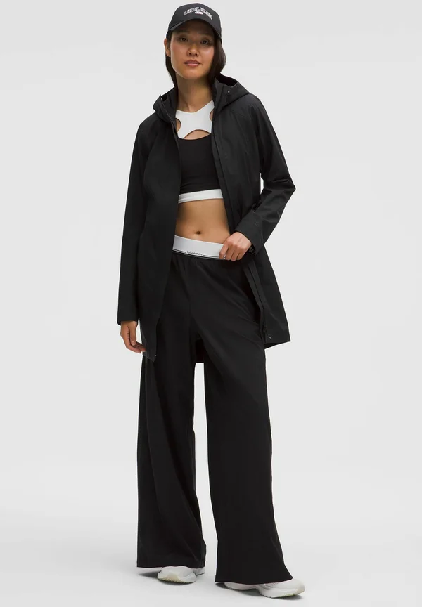 RAIN REBEL INSULATED - Regenjacke / wasserabweisende Jacke - black