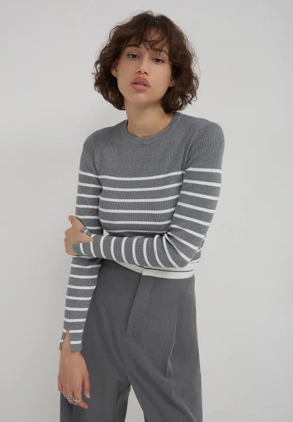 RAYÉ - Strickpullover - une variante