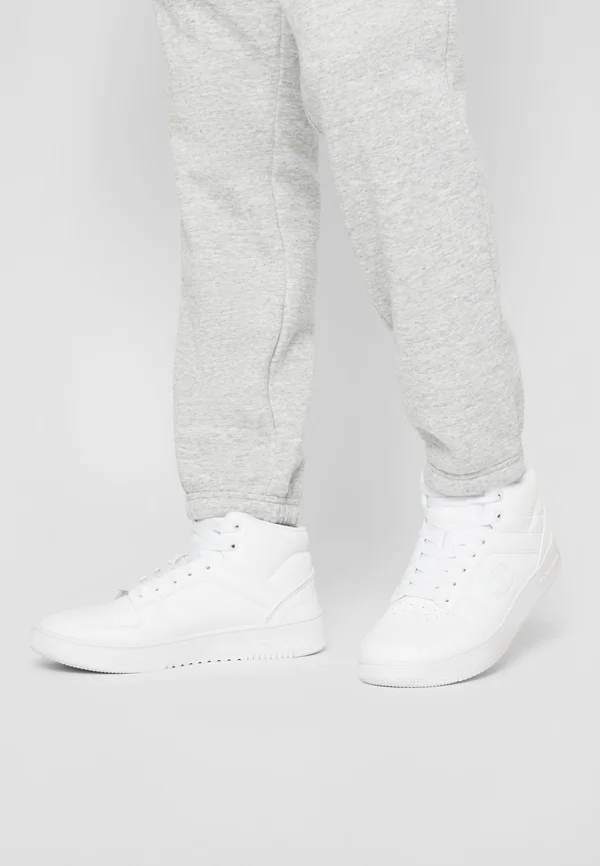 RD18 2.0 MID - Basketballschuh - white
