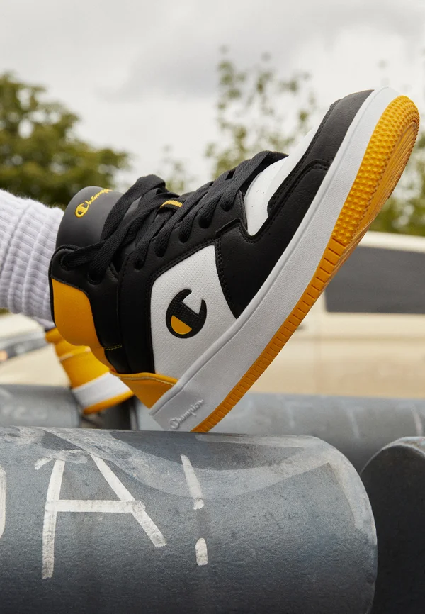 RD18 2.0 MID - Basketballschuh - white/black/yellow