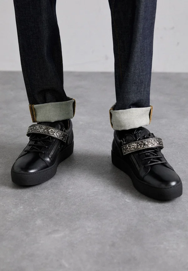 REDORO - Sneaker low - nero