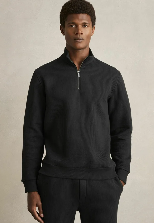 REGULAR FIT - ASHBY HALF FUNNEL-NECK - Strickpullover - washed black