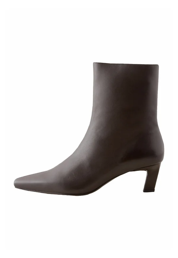 REGULAR FIT - FOREVER COMFORT CHISEL TOE  - Stiefelette - chocolate brown leather