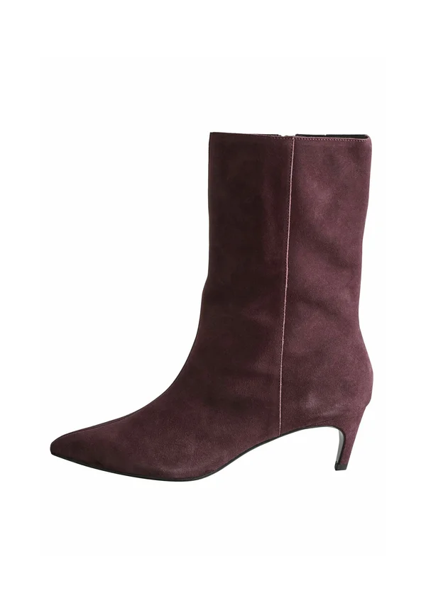 REGULAR FIT - FOREVER COMFORT POINTED TOE - Stiefelette - burgundy red suede