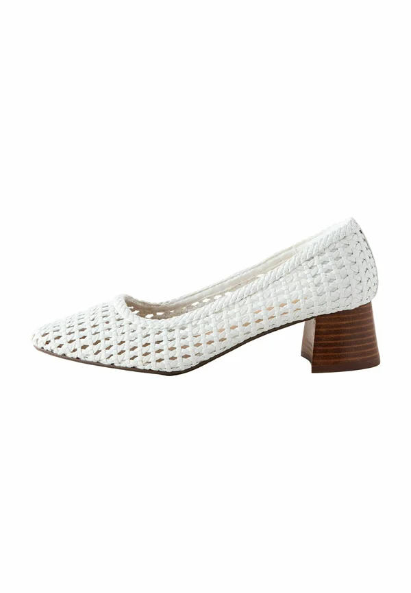 REGULAR FIT FOREVER COMFORT  - Pumps - white