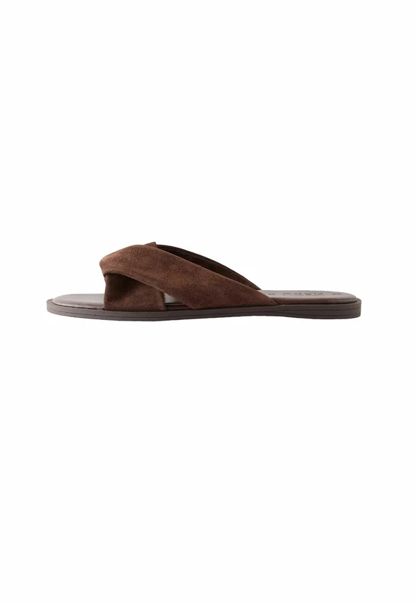 REGULAR FIT - FOREVER COMFORT TWISTED - Pantolette flach - chocolate brown suede