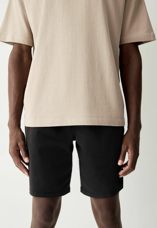 REGULAR FIT - GARMENT DYE DOCK - Shorts - black