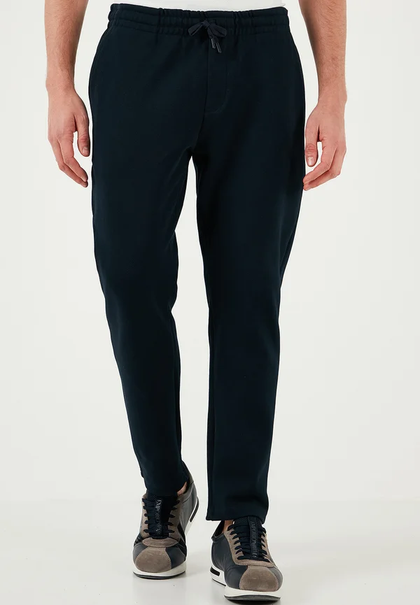 REGULAR FIT  - Jogginghose - dark blue