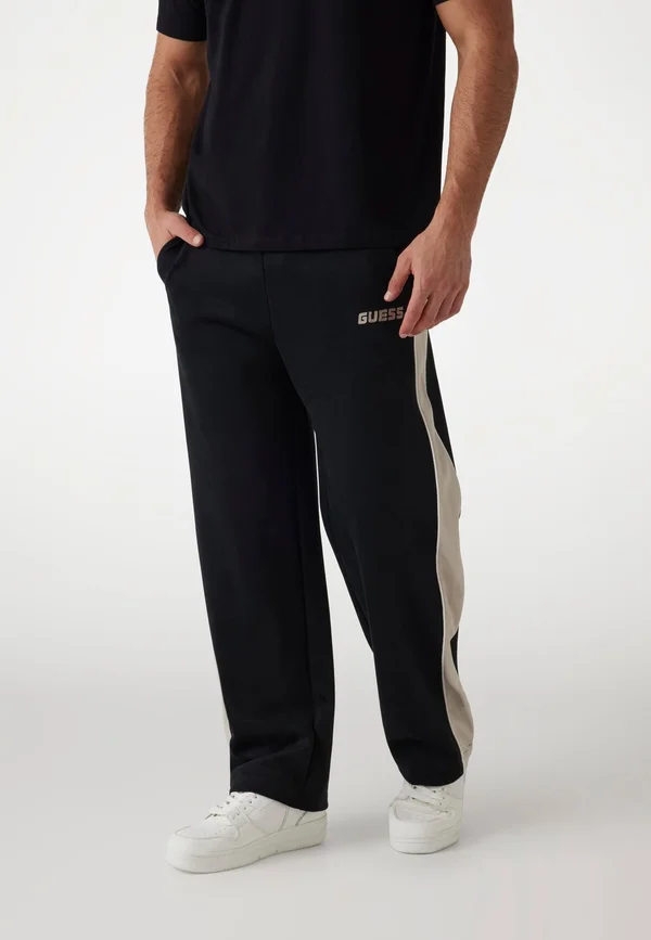 REGULAR FIT - Jogginghose - schwarz