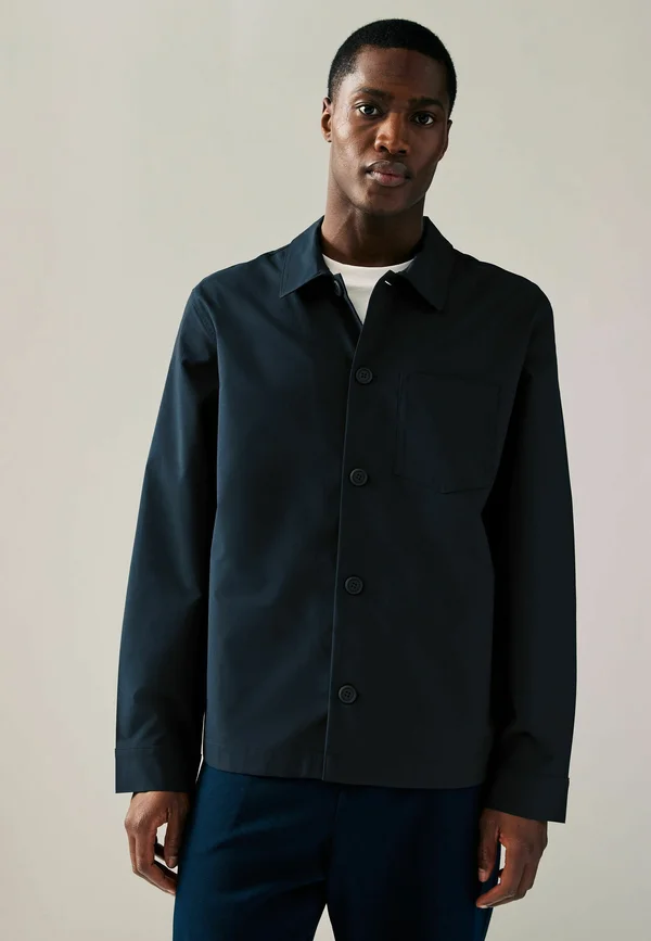 REGULAR FIT - LIGHWEIGHT STRETCH - Leichte Jacke - navy blue