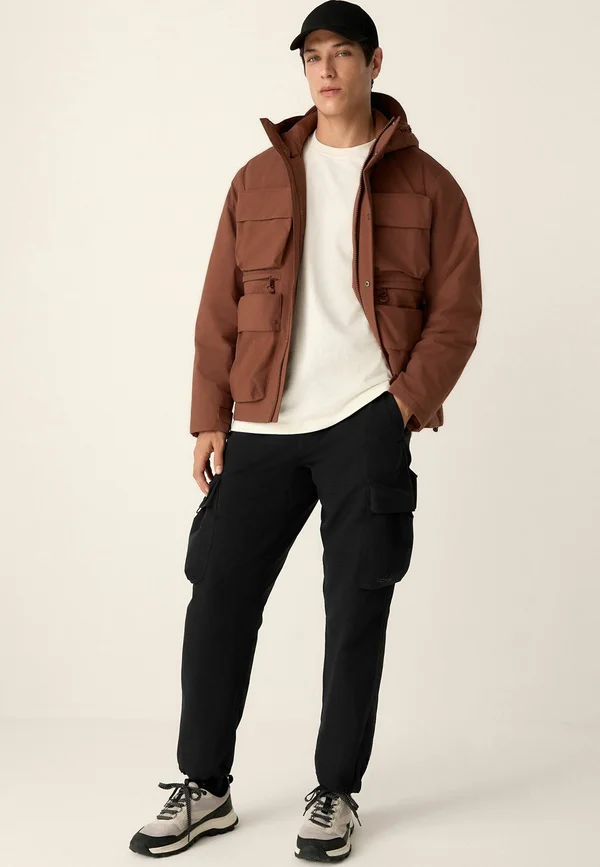 REGULAR FIT - Regenjacke / wasserabweisende Jacke - rust brown
