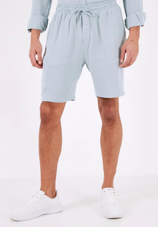REGULAR FIT - Shorts - aqua