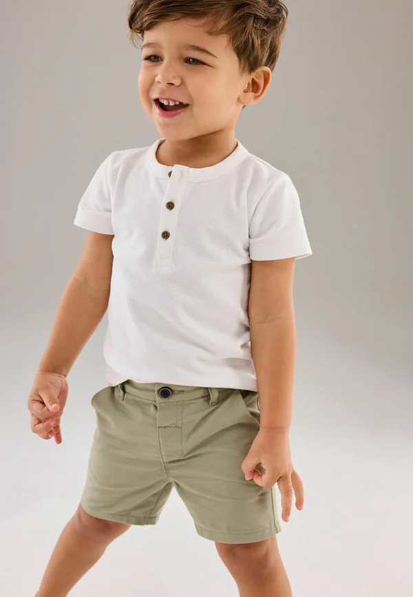 REGULAR FIT - Shorts - sage green