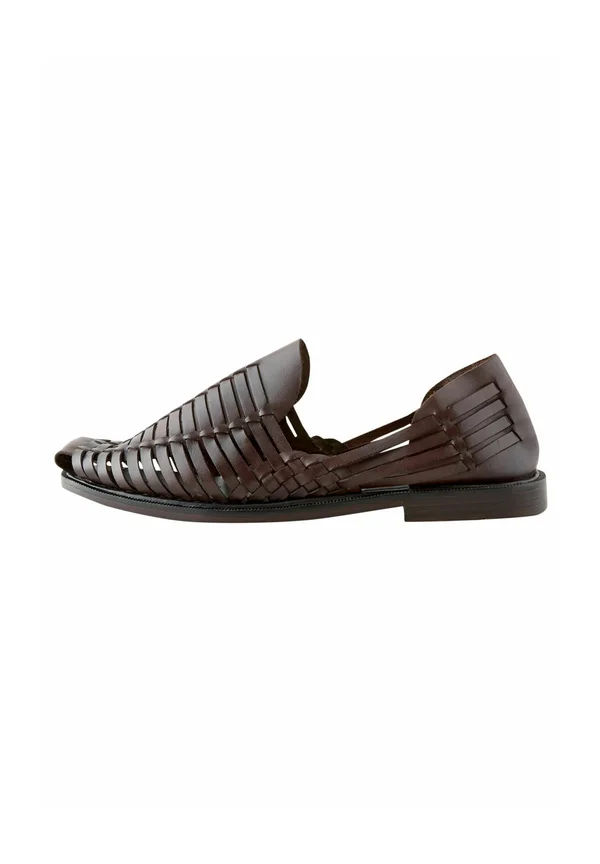 REGULAR FIT - Slipper - brown