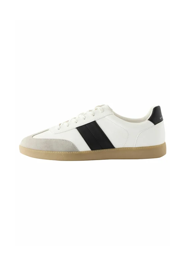 REGULAR FIT - Sneaker low - white