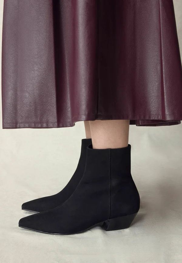 REGULAR FIT  - Stiefelette - black nubuck leather